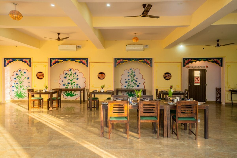 Food & Drinks 4, Gharial Bagh Resort, Sawai Madhopur