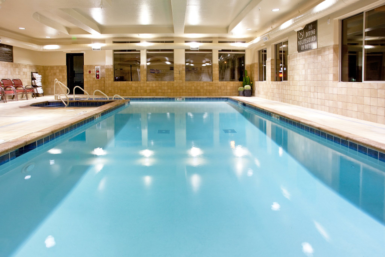Sport & Beauty 2, Holiday Inn Express & Suites KANAB by IHG, Kane