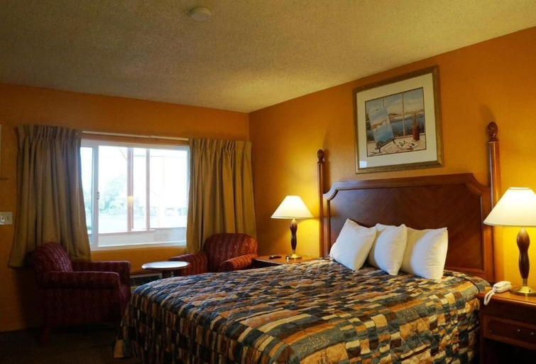 Bedroom 4, Classic Inn Red Bluff, Tehama