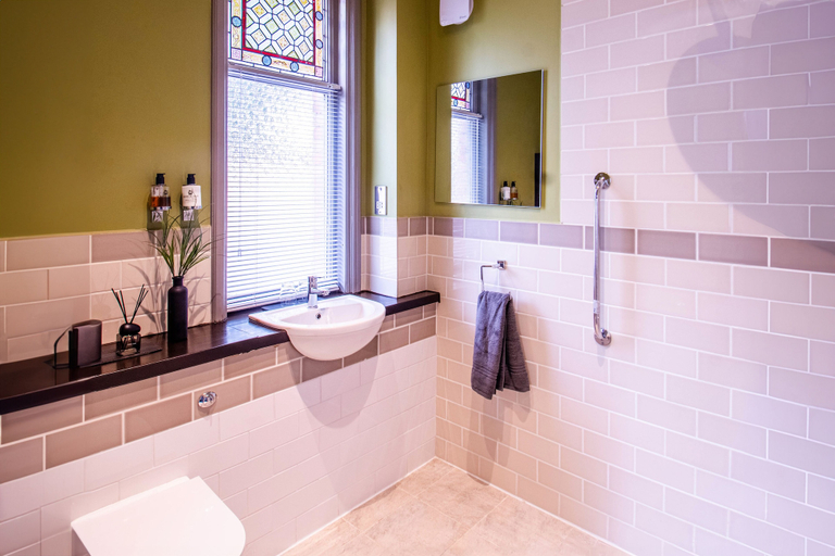 Bathroom 3, Eton House, Somerset