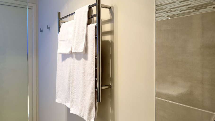 Bathroom 4, Oceana B&B, Clarence