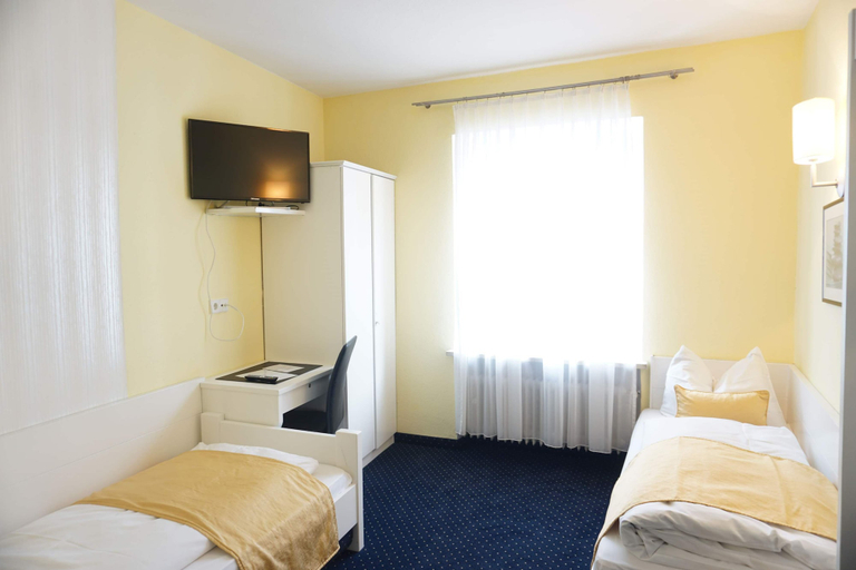 Bedroom 2, Herdegen Rooms - Self Check-In, Passau