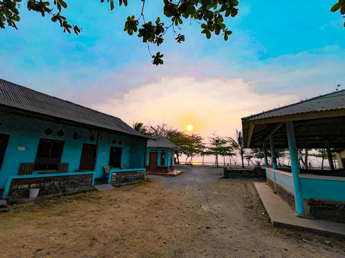 Exterior & Views 3, Penginapan Villa Rossa Ujung Genteng, Sukabumi