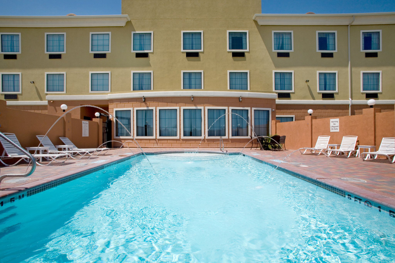 Sport & Beauty 3, Holiday Inn Express & Suites KINGSVILLE by IHG, Kleberg