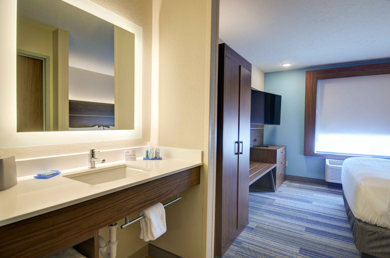 Others 3, Holiday Inn Express & Suites NORTH PLATTE by IHG, Lincoln