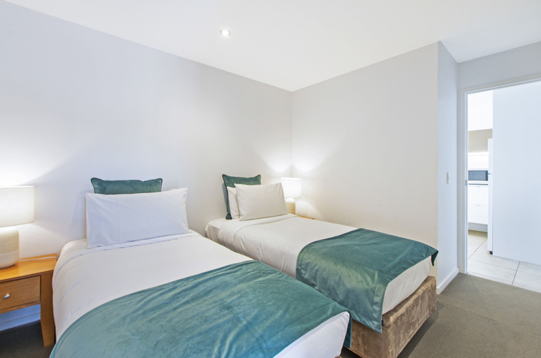 Bedroom 2, The Victoria, Moyne - South