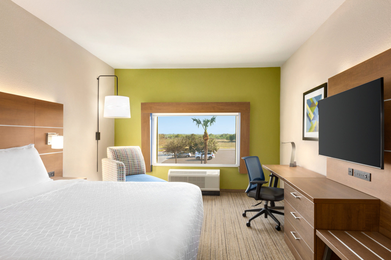 Bedroom 4, Holiday Inn Express & Suites MISSION-MCALLEN AREA by IHG, Hidalgo