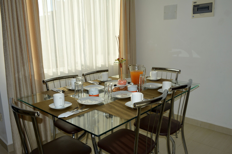 Food & Drinks 5, Apart Hotel Premium Suites Santa Cruz, Andrés Ibáñez