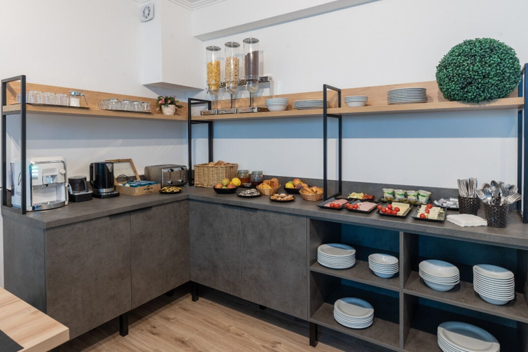 Food & Drinks 5, Hotel Paso, Cluj-napoca