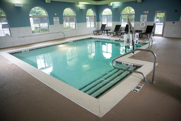 Sport & Beauty 4, Holiday Inn Express & Suites LEXINGTON-DOWNTOWN/UNIVERSITY by IHG, Fayette