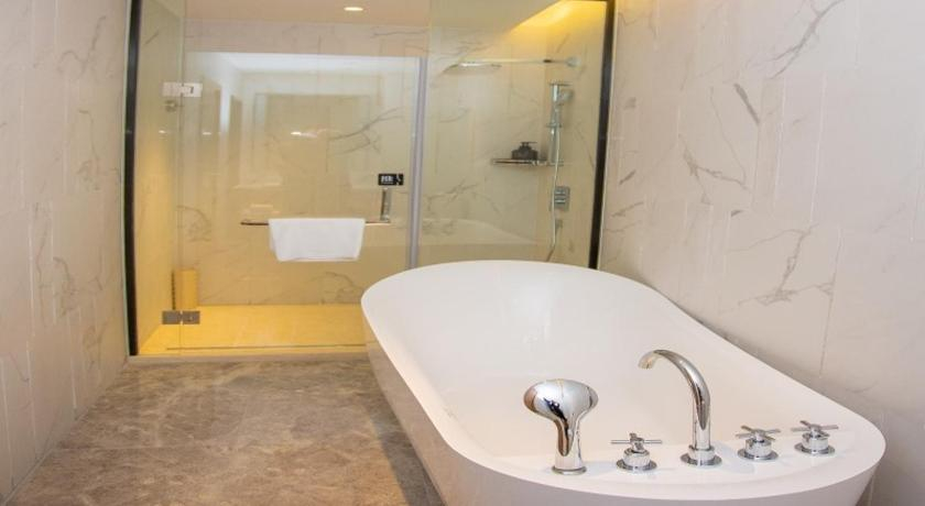 Bedroom 4, GreenTree Eastern Hotel Hainan Free Trade Port Jiangdong New District Meilan Airport, Haikou