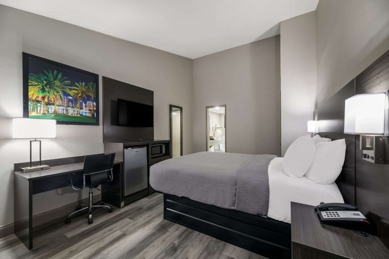 Bedroom 3, Quality Inn&Suites Altamonte Springs Orlando-North, Seminole