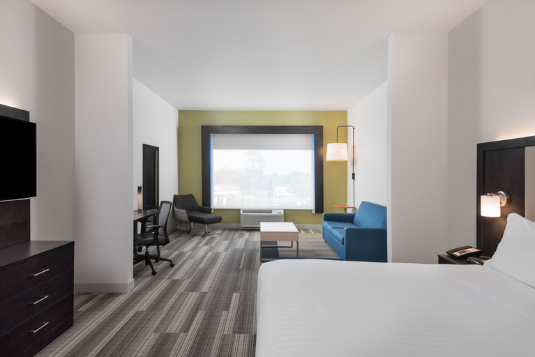 Bedroom 4, Holiday Inn Express & Suites LAKELAND SOUTH by IHG, Polk