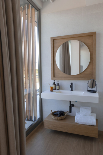Bathroom 4, Malates Slow Boutique Hotel, Lugo