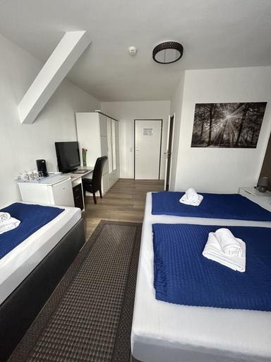 Bedroom 3, Hotel Hasselberg, Kaiserslautern
