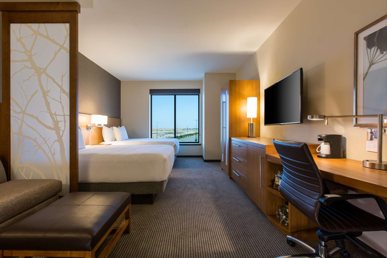 Bedroom 3, Hyatt Place Delano, Kern