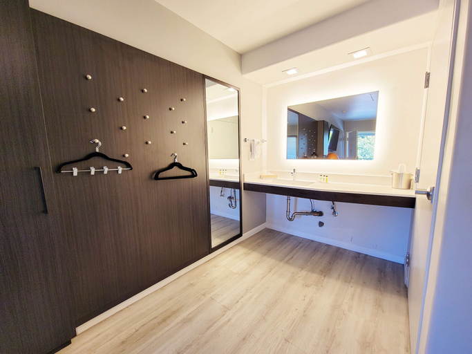 Bathroom 4, Signature Inn Santa Clara, Santa Clara
