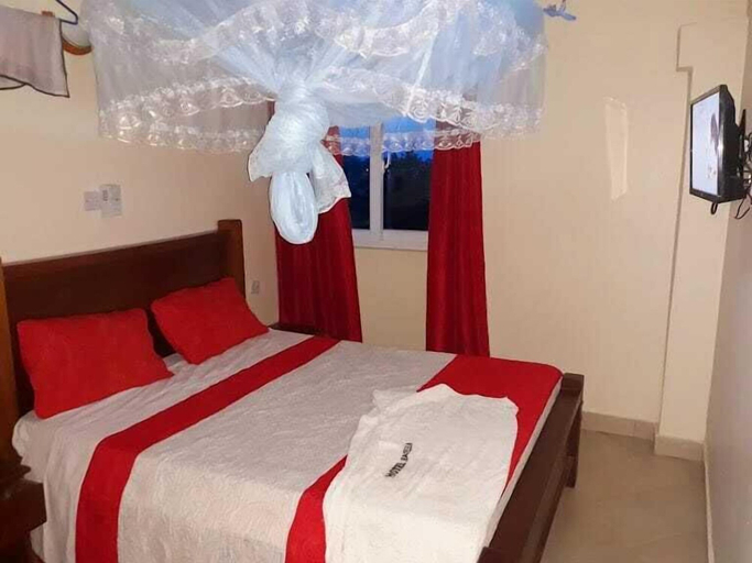 Bedroom 3, Basilea Hotel Mtwapa, Kilifi South