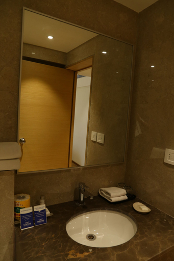 Bathroom 5, Rivera Sarovar Portico Ahmedabad, Ahmadabad