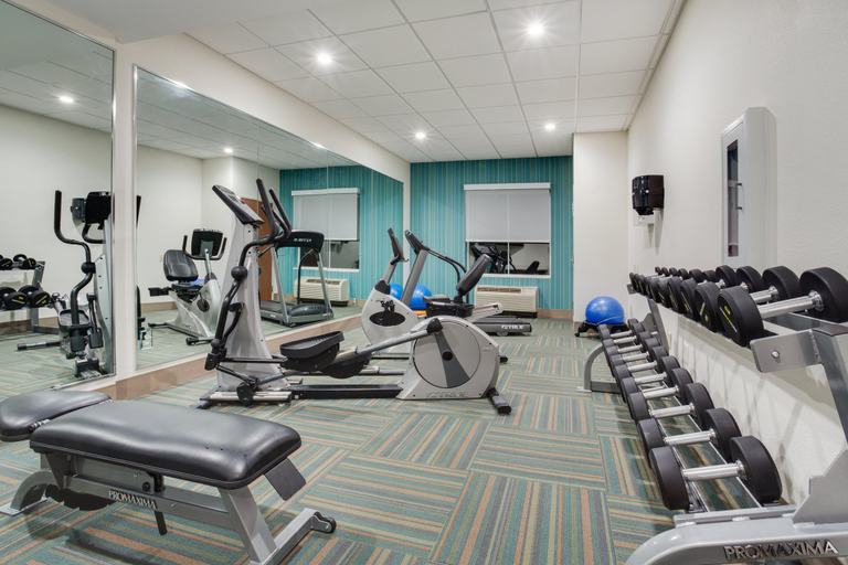 Others 2, Holiday Inn Express & Suites FLEMING ISLAND by IHG, Clay