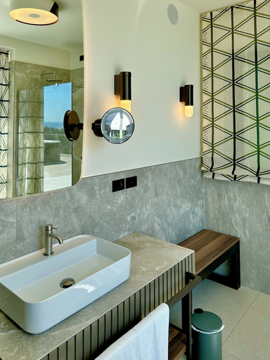 Bathroom 3, Maximilian Suites, Trieste