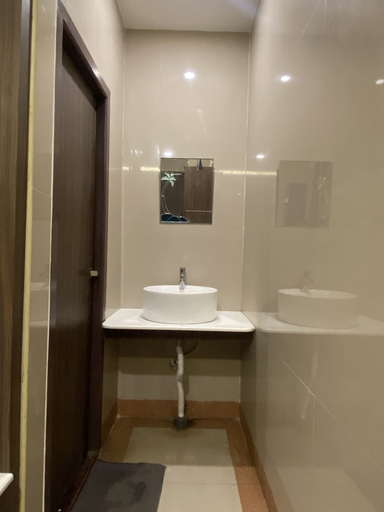 Bathroom 3, Hotel Sivas Regency, Theni