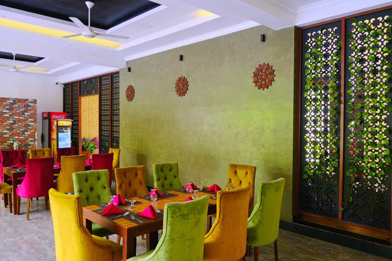 Food & Drinks 5, Polhena Grand Resort, Matara Four Gravets