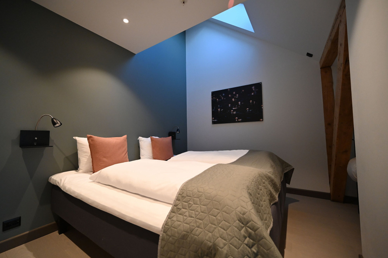 Bedroom 3, Andenes Suite Hotel, Andøy