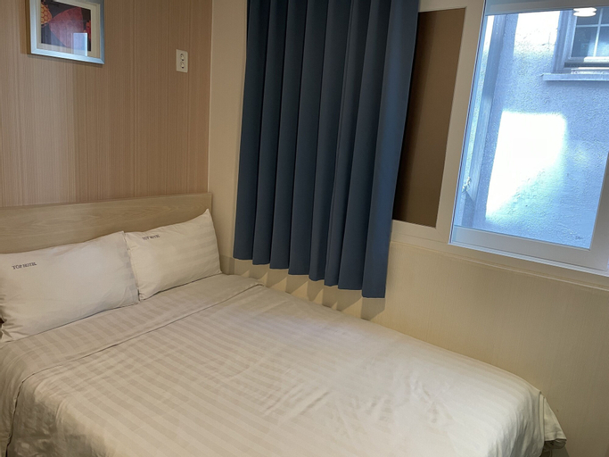 Bedroom 14