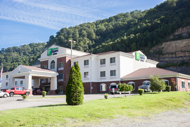 Exterior & Views 2, Holiday Inn Express & Suites LOGAN by IHG, Logan