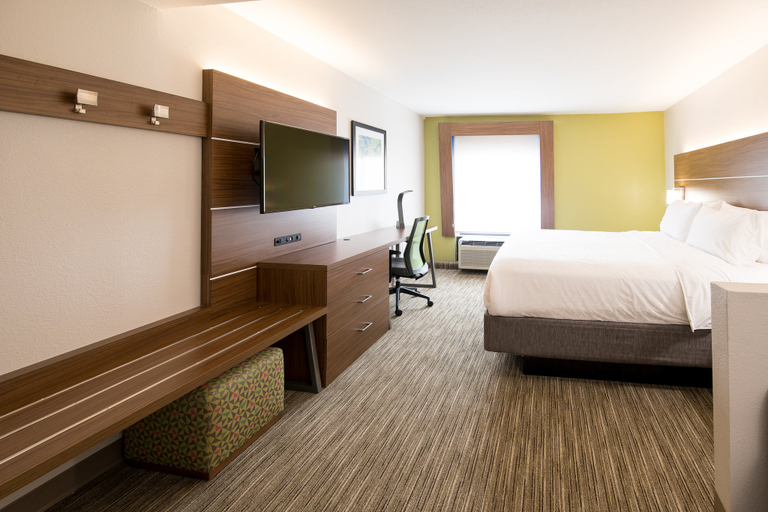 Bedroom 5, Holiday Inn Express ATLANTA-STONE MOUNTAIN by IHG, Gwinnett