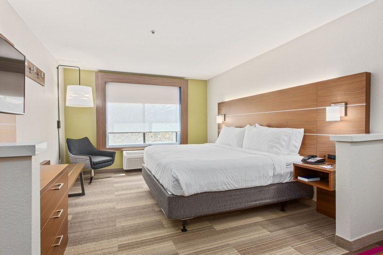 Bedroom 2, Holiday Inn Express & Suites SALT LAKE CITY WEST VALLEY, Salt Lake