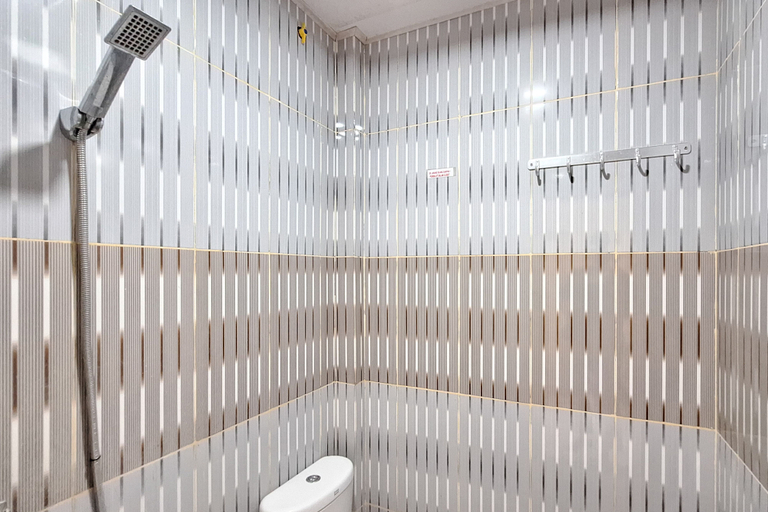 Bathroom 4, Hotel Jelita Mentawai RedPartner, Kepulauan Mentawai