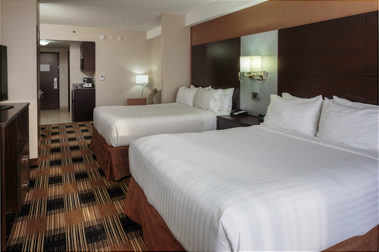 Bedroom 4, Holiday Inn Express & Suites OTTAWA EAST - ORLEANS by IHG, Ottawa