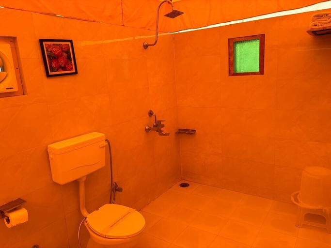 Bathroom 4, Jawai Bera Leopard Camp, Pali