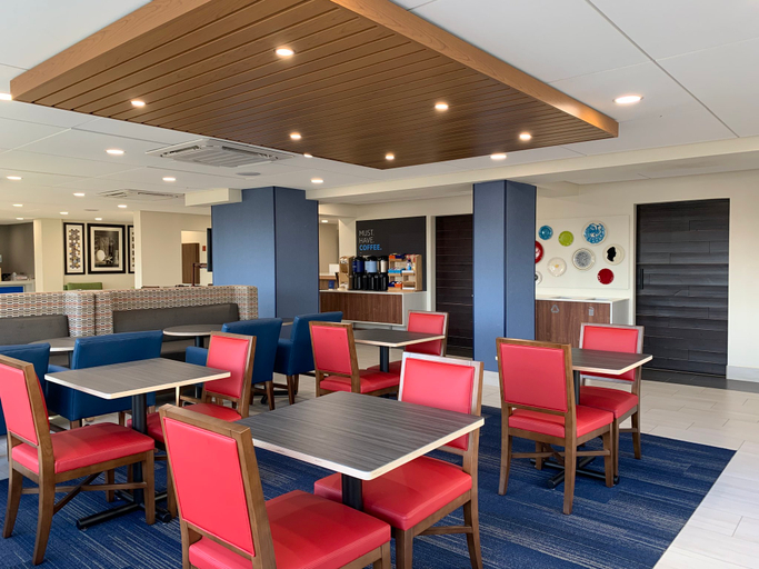 Food & Drinks 3, Holiday Inn Express ALLENTOWN NORTH by IHG, Lehigh
