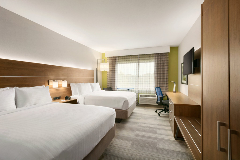 Bedroom 5, Holiday Inn Express & Suites SALISBURY by IHG, Rowan