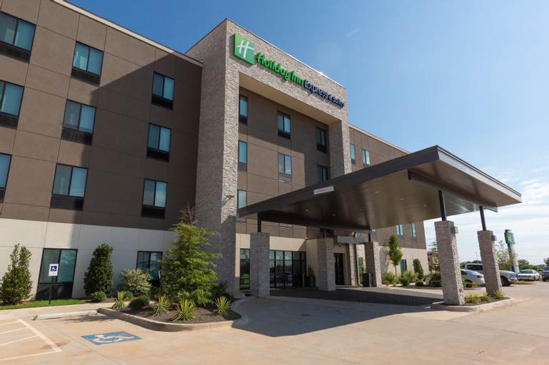 Holiday Inn Express & Suites KINGFISHER, Kingfisher