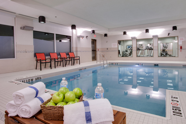 Sport & Beauty 2, Holiday Inn Express & Suites OTTAWA EAST - ORLEANS by IHG, Ottawa