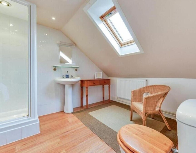 Bathroom 5, TwoStones, Argyll and Bute