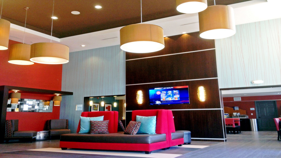 Others 3, Holiday Inn Express BAKERSFIELD by IHG, Kern
