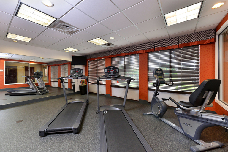 Sport & Beauty 4, Holiday Inn Express WHITE HOUSE by IHG, Robertson