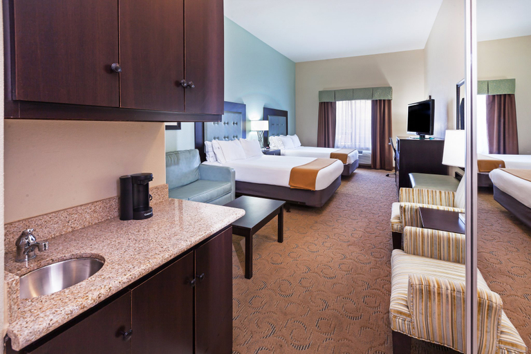 Bedroom 3, Holiday Inn Express & Suites VICTORIA by IHG, Victoria