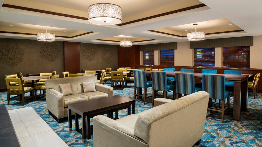Food & Drinks 4, Holiday Inn Express & Suites SHERWOOD PARK-EDMONTON AREA by IHG, Division No. 11