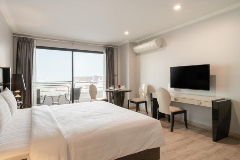 Bedroom 4, Sirin Exclusive Hotel and Residence Pattaya, Pattaya