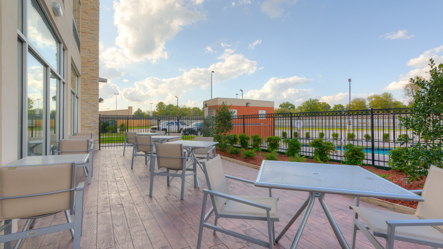 Others 3, Holiday Inn Express & Suites TULSA MIDTOWN by IHG, Tulsa