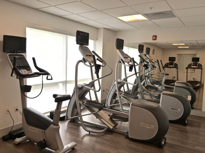 Others 3, Holiday Inn Express & Suites OSWEGO by IHG, Oswego