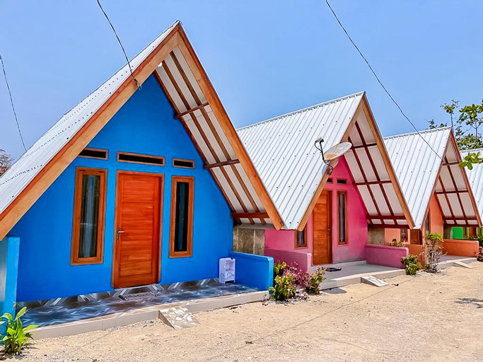 Exterior 9