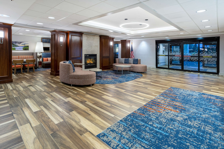 Others 4, Hampton Inn Harriman Woodbury, Orange