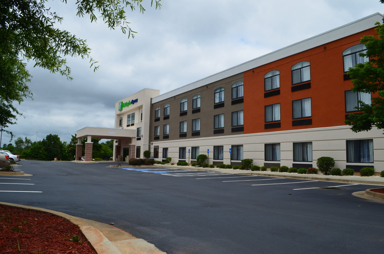 Exterior & Views 4, Holiday Inn Express MADISON by IHG, Morgan